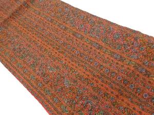 縮緬地縞に花唐草模様織出し名古屋帯